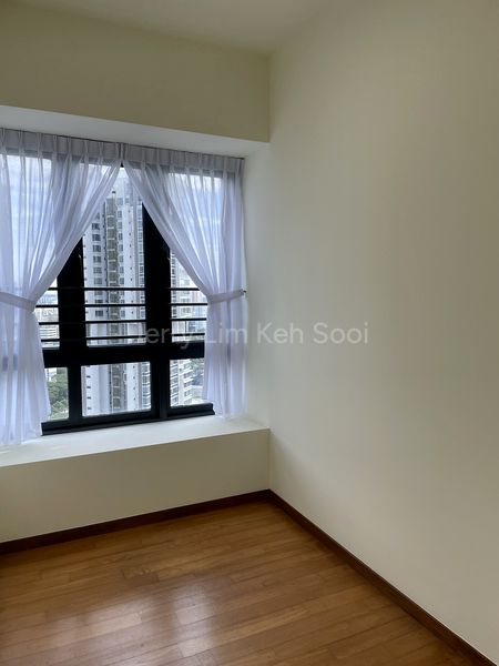 1 Bed Condo for Rent in  368 Thomson - Image 5